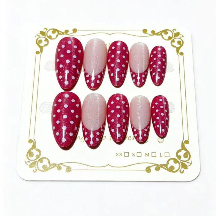 Trendige Spitznagel Press-On Nagelset Karnz
