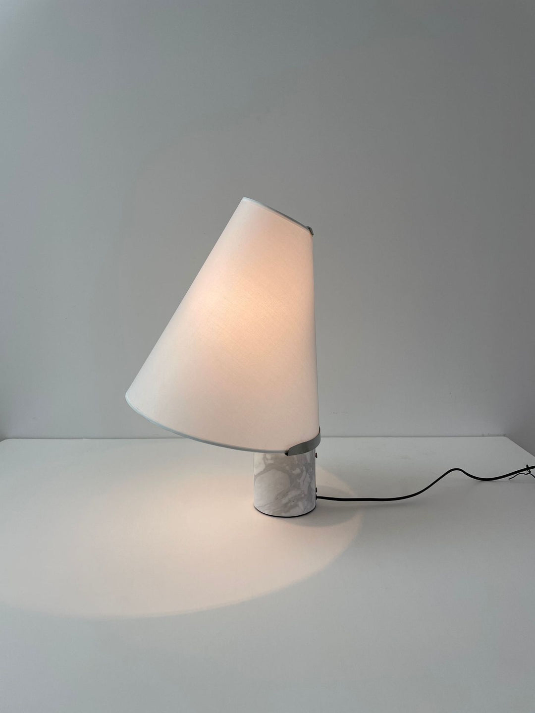 Moderne Marmorfuß Schreibtischlampe