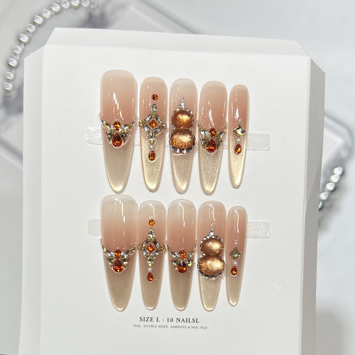 Dekorativer Stiletto Press-On Nagelset mit Edelsteinakzenten Karnz 1788224085
