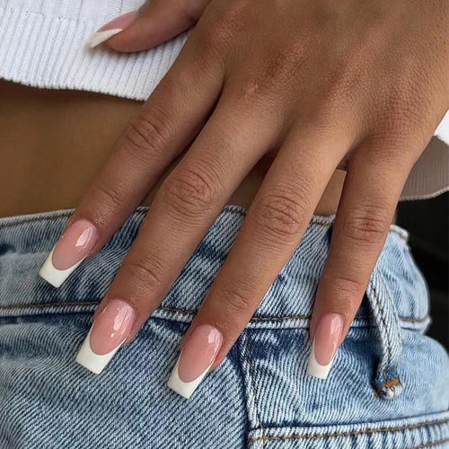 Elegantes French Tip Press-On Nail Set Karnz