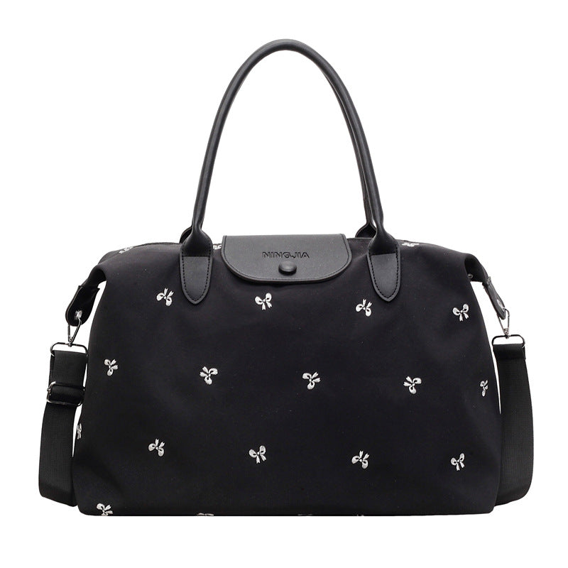 Stylische bestickte Reisetasche für das Wochenende