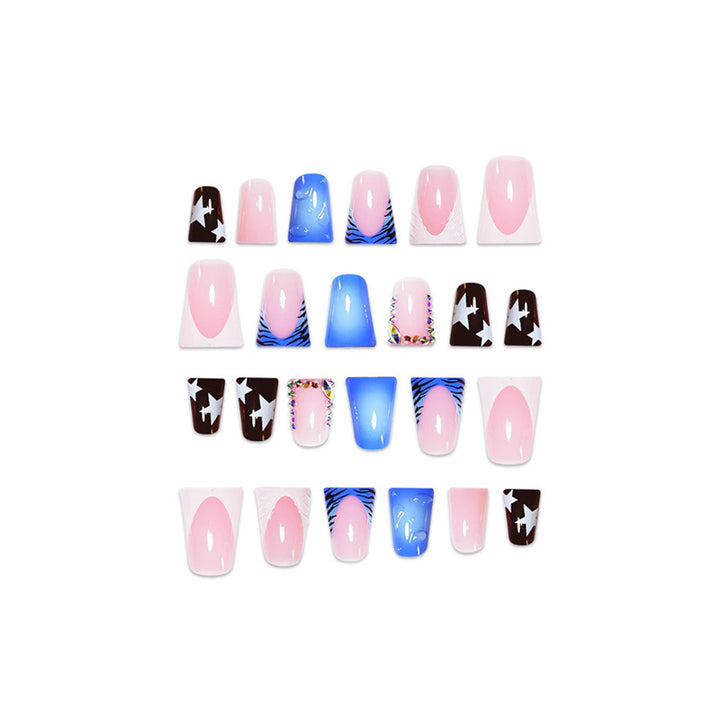 Künstlerisches 3D Nageldesign Karnz