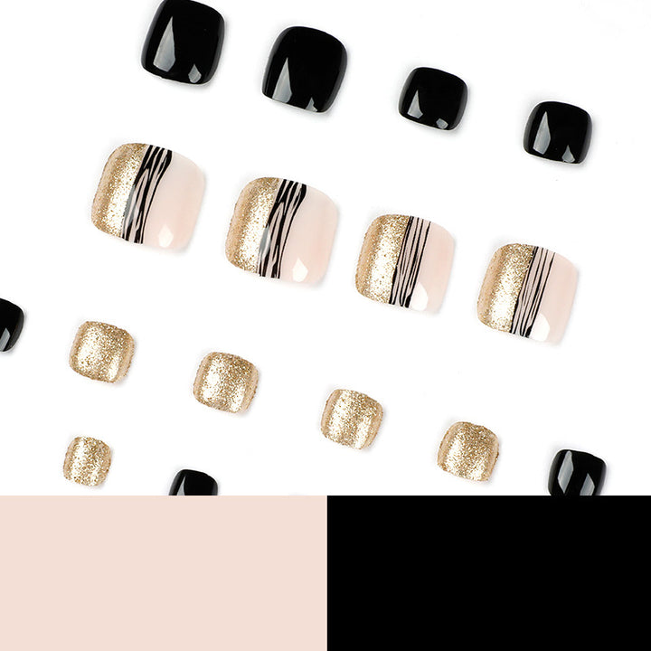 Exquisite Fußnagelkunst mit Glitzer- und Streifen-Design Karnz