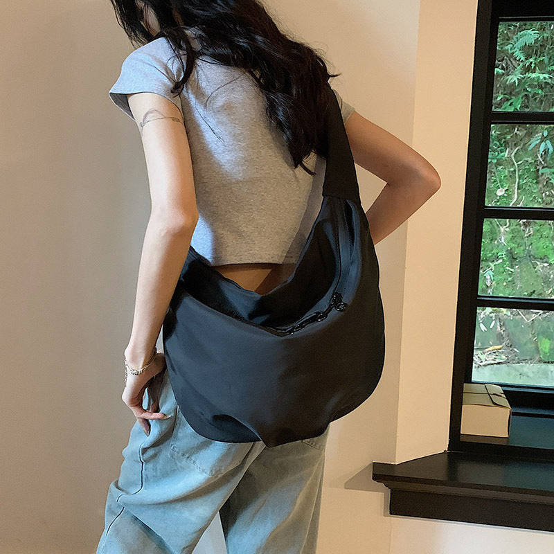 Moderne Slingtasche