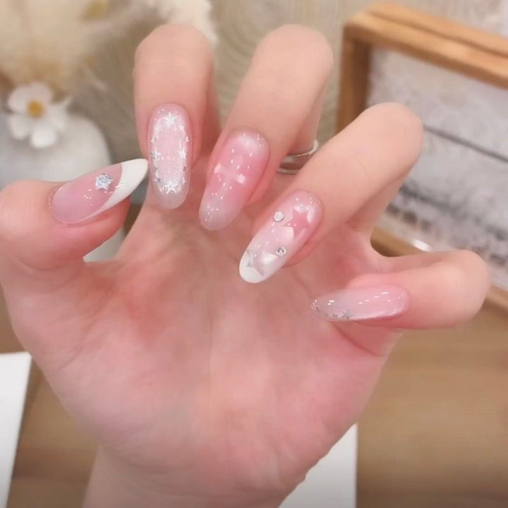 Premium Glitzernde Press-On Nagelerweiterungen Karnz