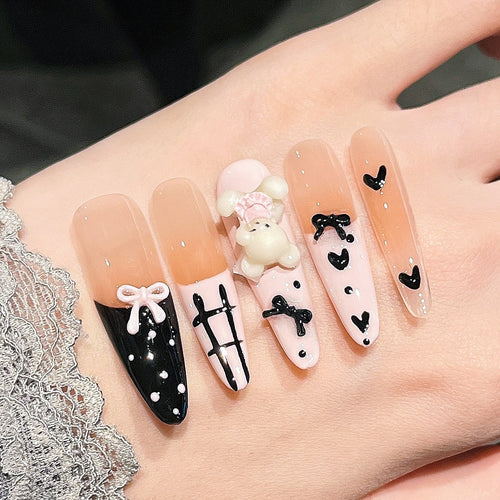 Kreative 3D-Charakter-Themen Druck-on Nagelkunst Karnz