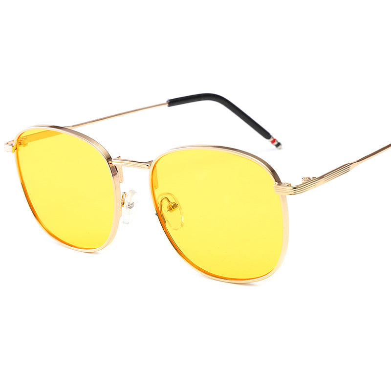 Damen stilvolle oversized Sonnenbrille mit glamourösem Metallrahmen Karnz