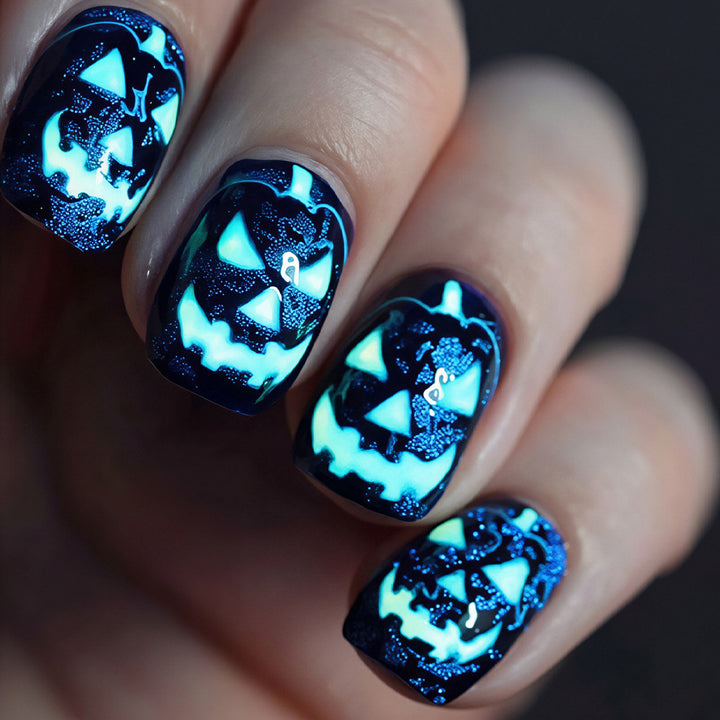 Halloween Leuchten-im-Dunkeln Press-On Nagelkunst Karnz