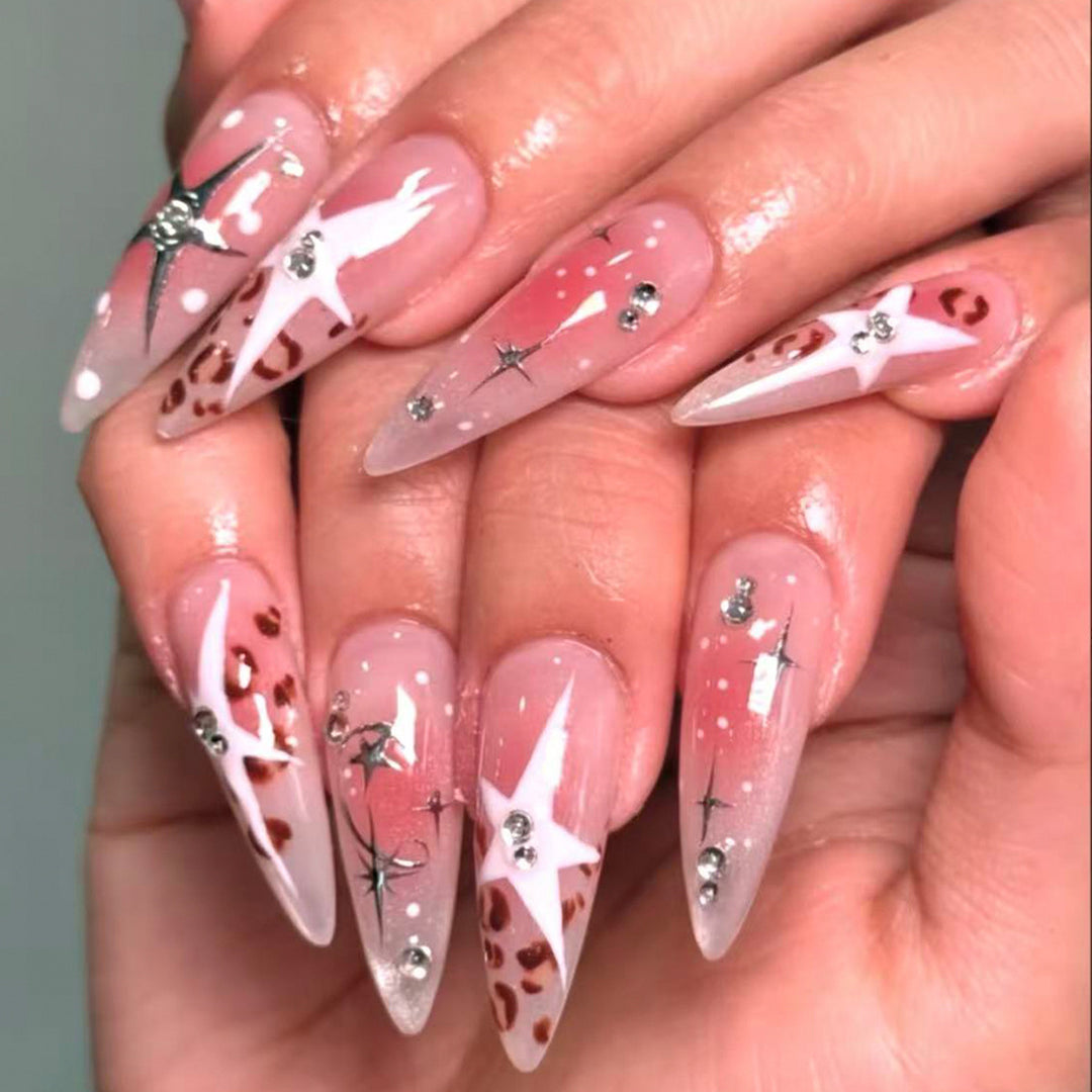 Premium Nageldesign Karnz