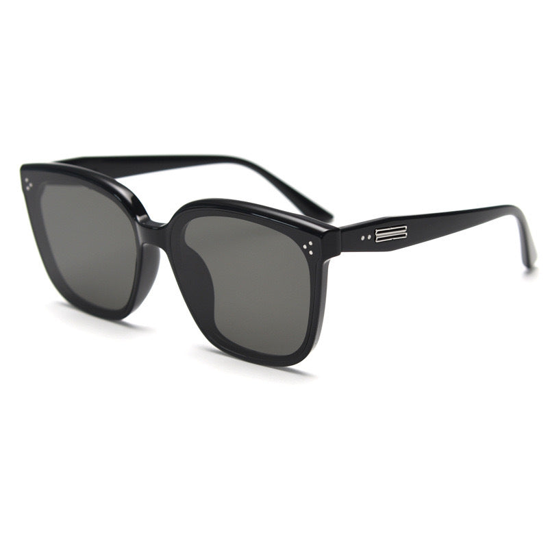 Damen modische oversized Sonnenbrille im Retro-Stil Karnz
