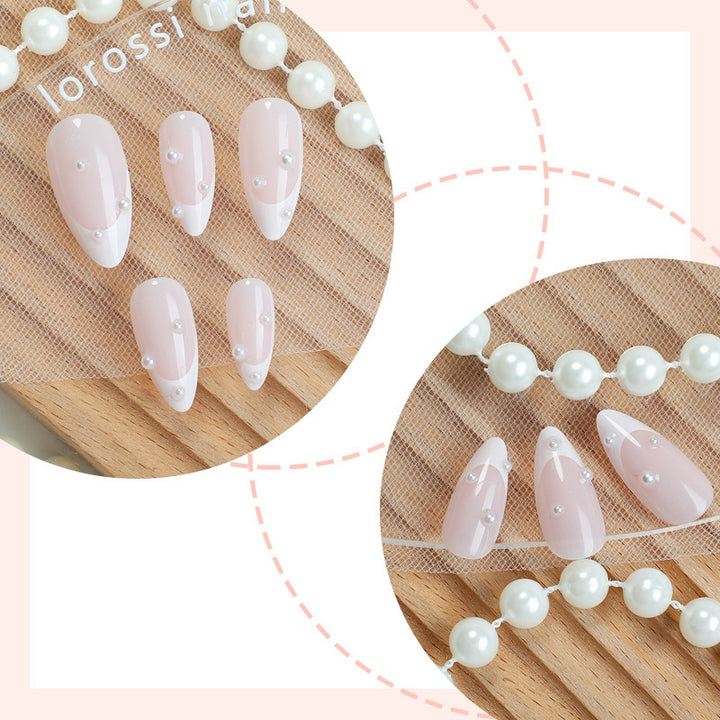 Elegante Stiletto Drucknägel mit Perlenakzenten Karnz