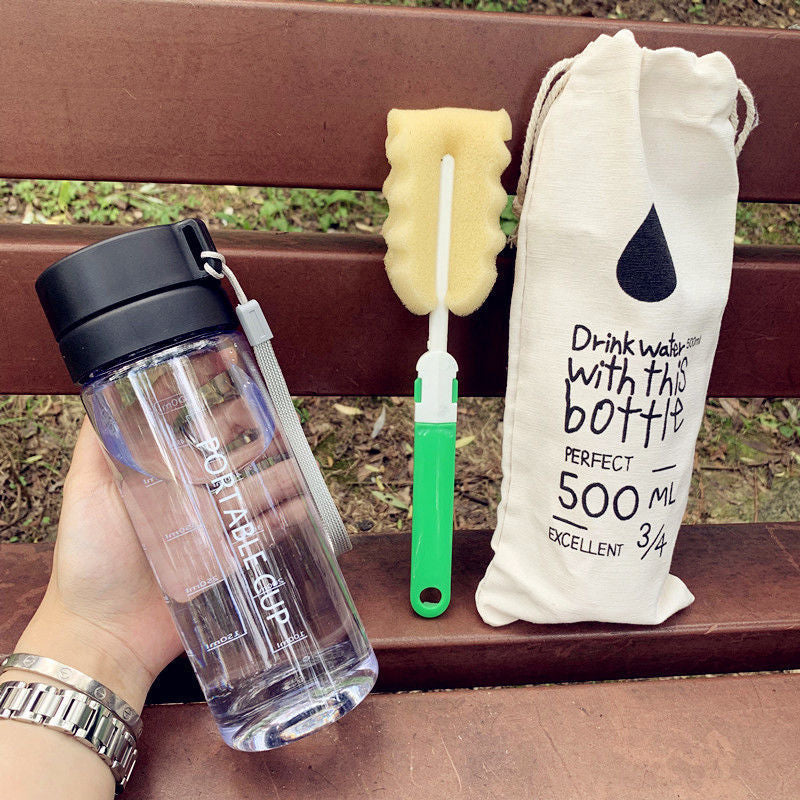 Damen tragbare Wasserflasche mit praktischem Reinigungssystem Karnz