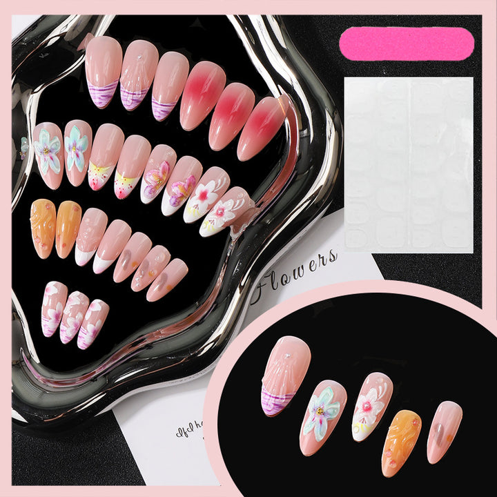 Künstlerisches Florales Press-On Nagelset Karnz