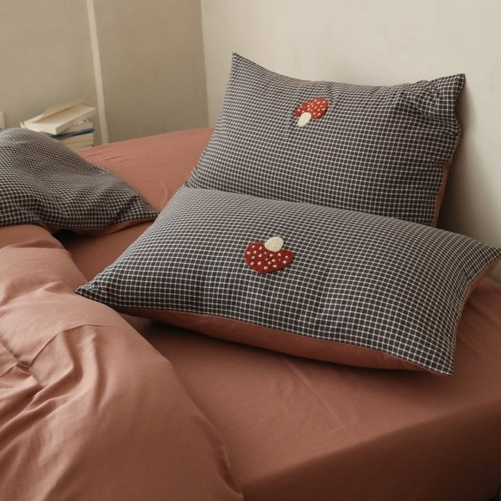 Luxuriöses Baumwoll-Satin Bettbezug Set mit umkehrbarem gestreiften Design und Kissenbezügen