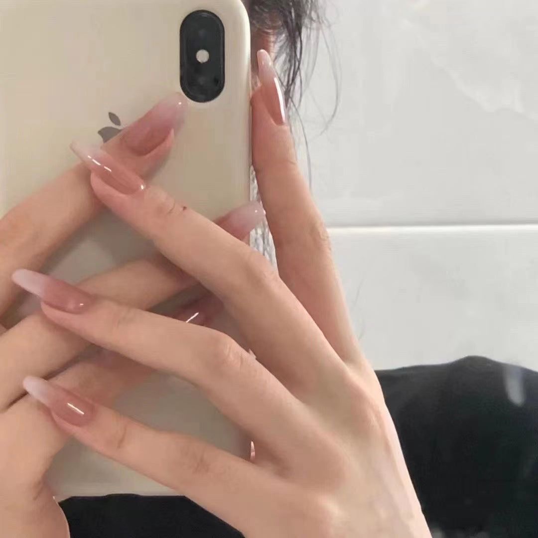 Sophisticated langlebige Gel-Nagelspitzen