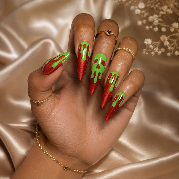 Edgy Vampir-inspirierte Stiletto-Nagelart-Erweiterungen Karnz