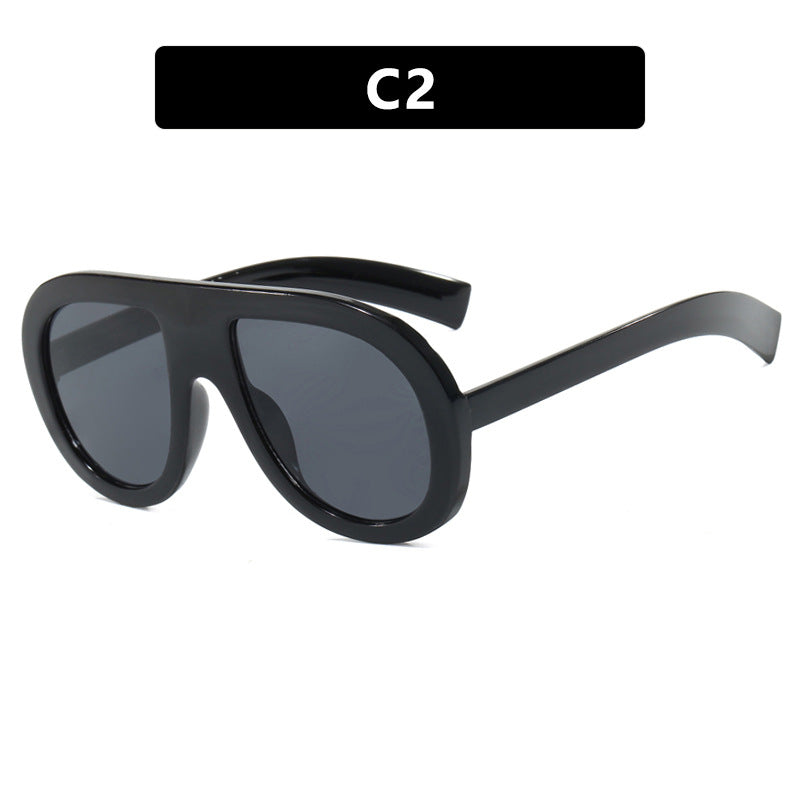 Damen oversized Sonnenbrille im futuristischen Design Karnz