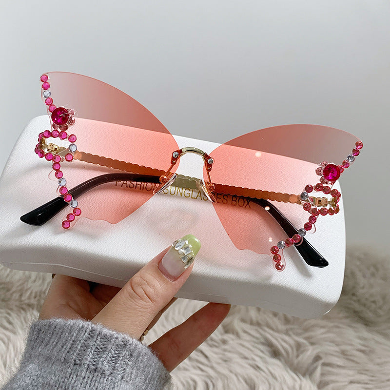 Damen extravagant designte Sonnenbrille Karnz