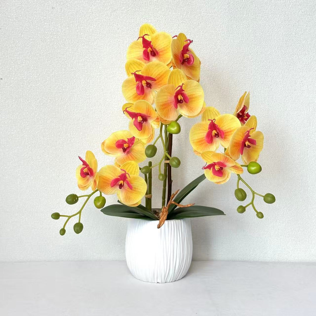 Realistische Orchideen Blumenarrangement