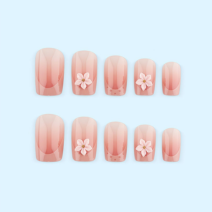 Kunstnägel mit 3D-Blumendesign Karnz