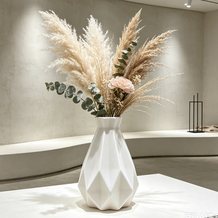 Moderne Winkel Dekorative Vase Karnz