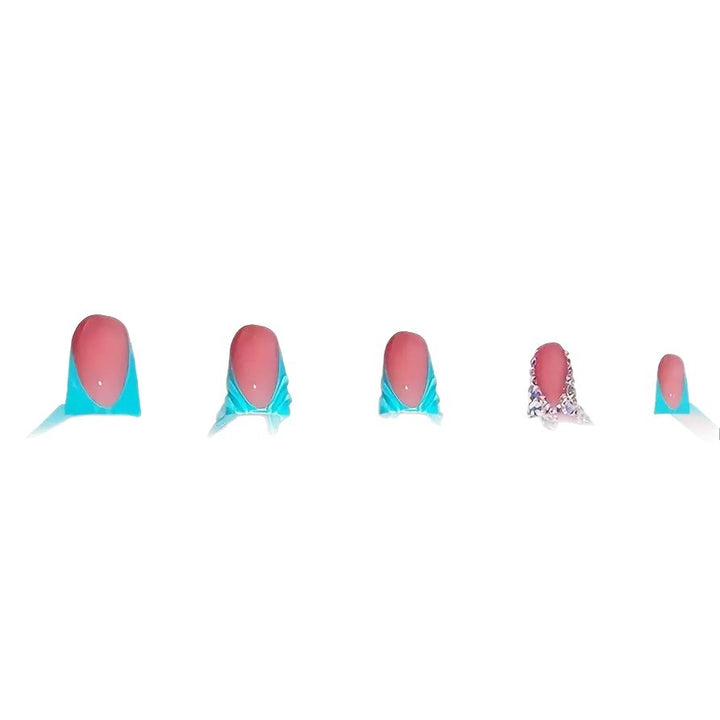 Stylische 3D Nail Art Extensions Karnz