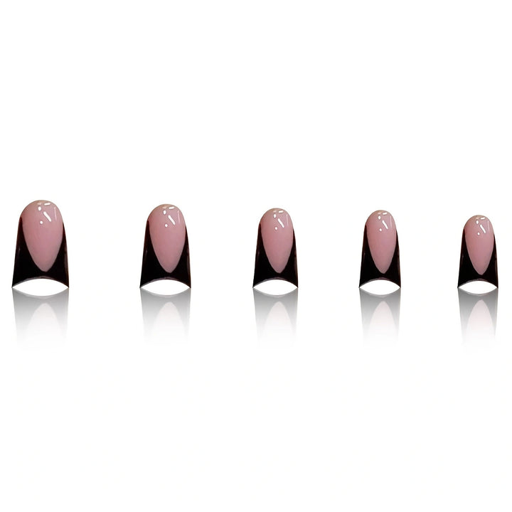 Trendy Stiletto Nagelkunst Karnz