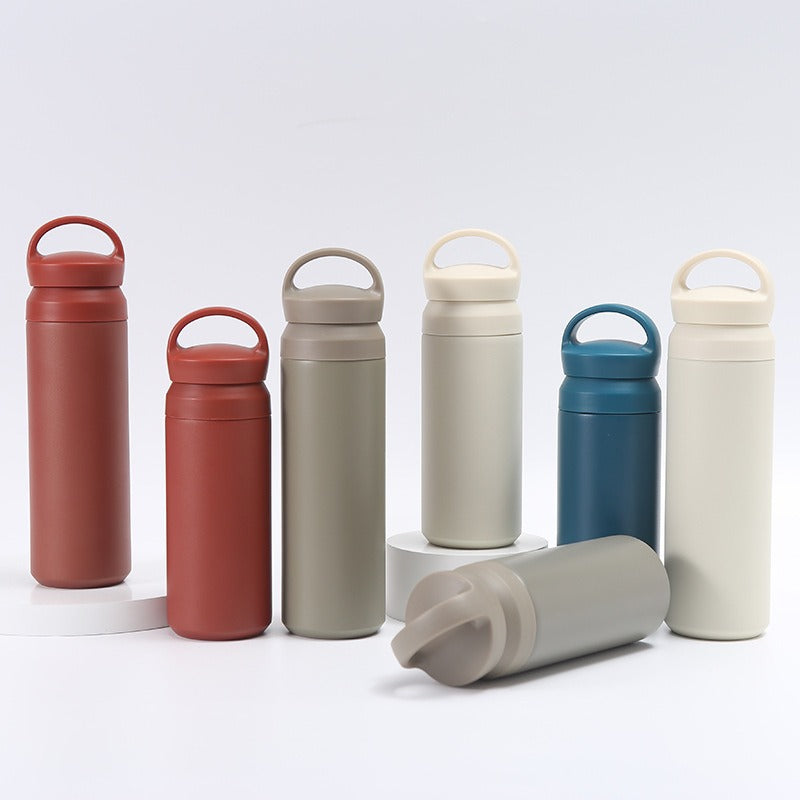 Damen premium isolierte Trinkflasche mit ergonomischem Griff Karnz