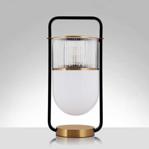 Elegante dekorative Tischlampe