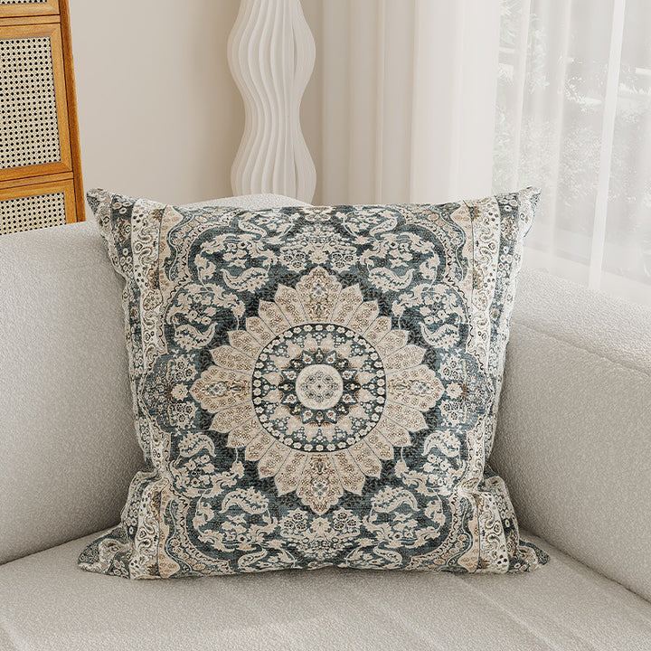 Decorative Medallion Jacquard Throw Pillow Cover