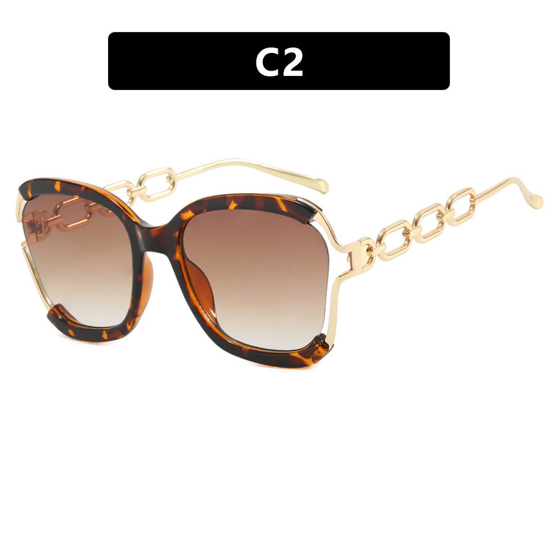 Damen modische Sonnenbrille mit goldenen Kettendetails Karnz