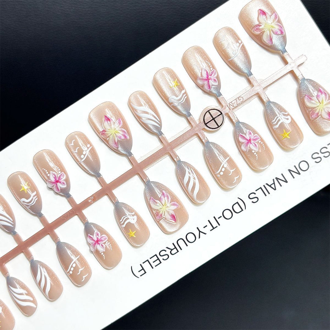 Dekoratives Press-On Nageldesign Karnz