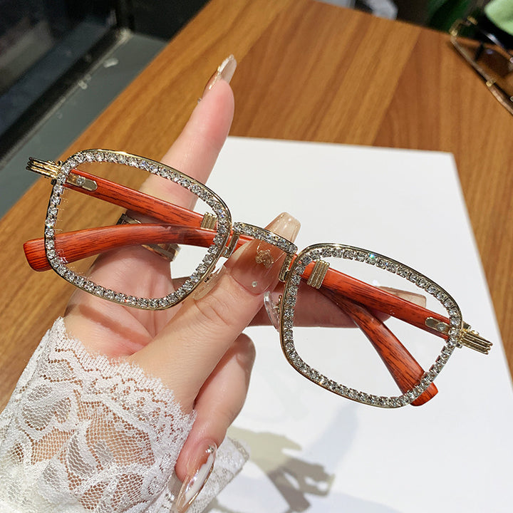 Damen Sonnenbrille mit strassbesetztem Rahmen und modernem Holzdesign Karnz