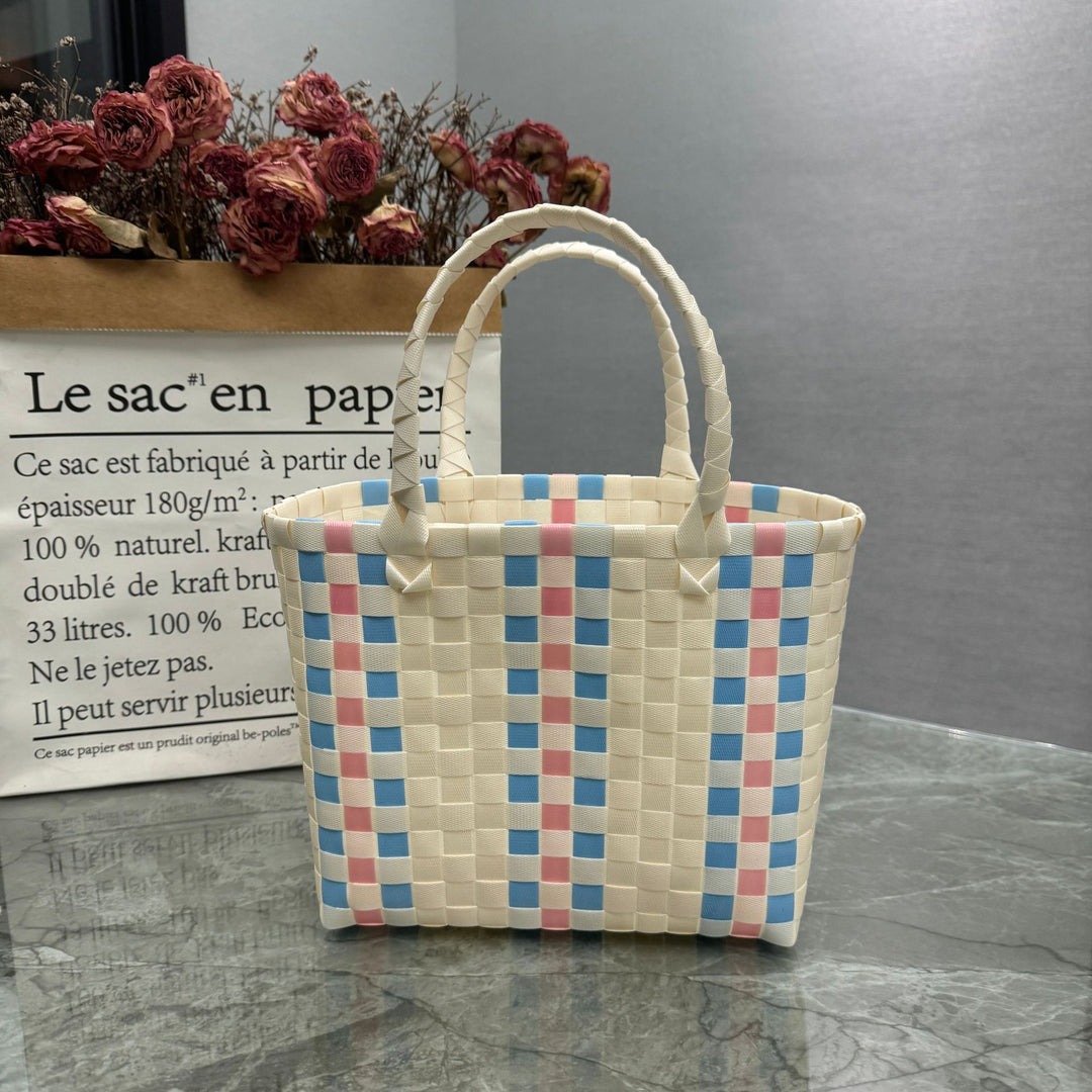 Charmante und verspielte Handtasche Karnz