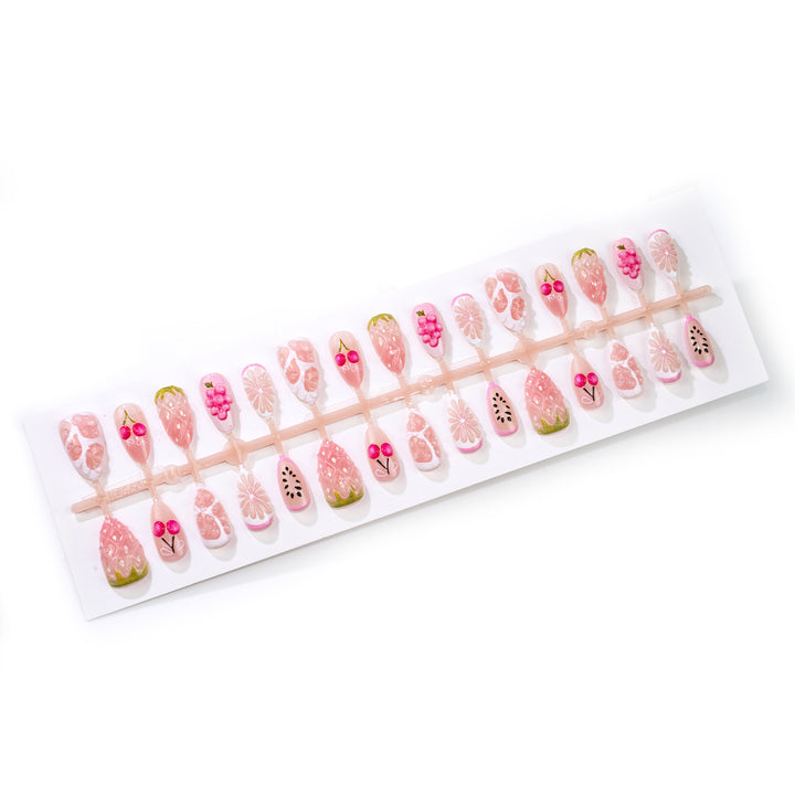 Künstlerisches, von Früchten inspiriertes Press-On-Nagelset Karnz