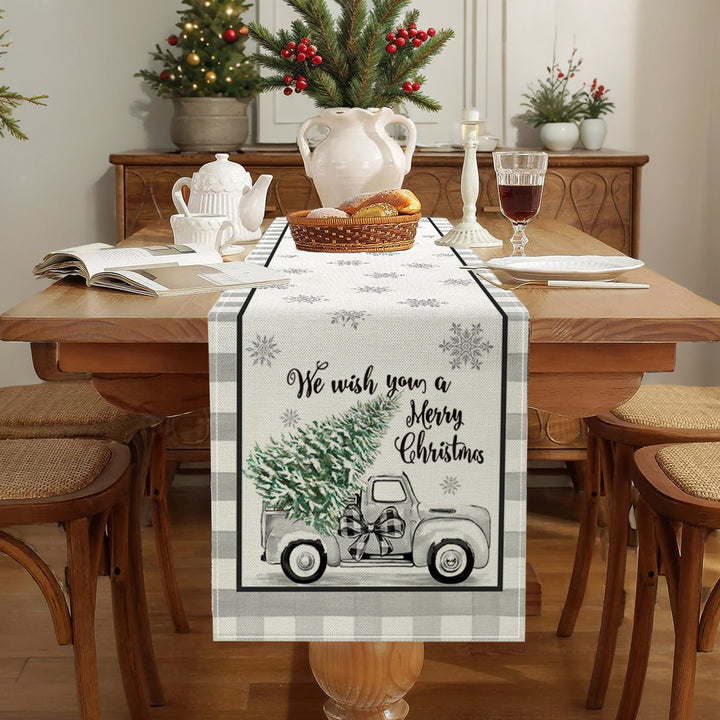 Festive Buffalo-Check Leinen-Textur Weihnachts Tischläufer mit Baum und Schaukelpferd Druck