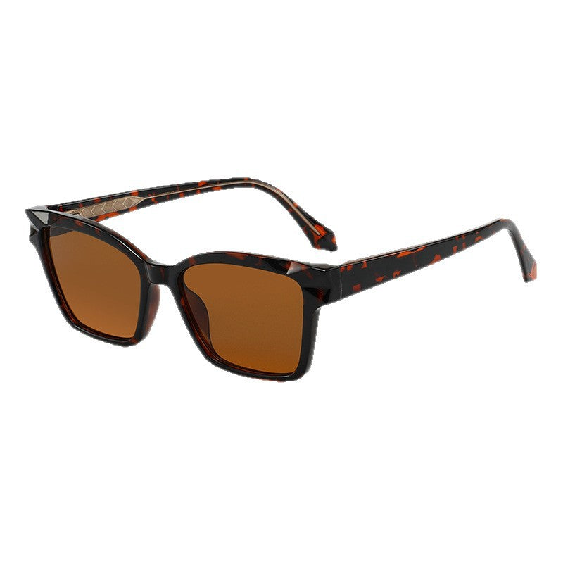 Damen Sonnenbrille im trendigen, geometrischen Design Karnz