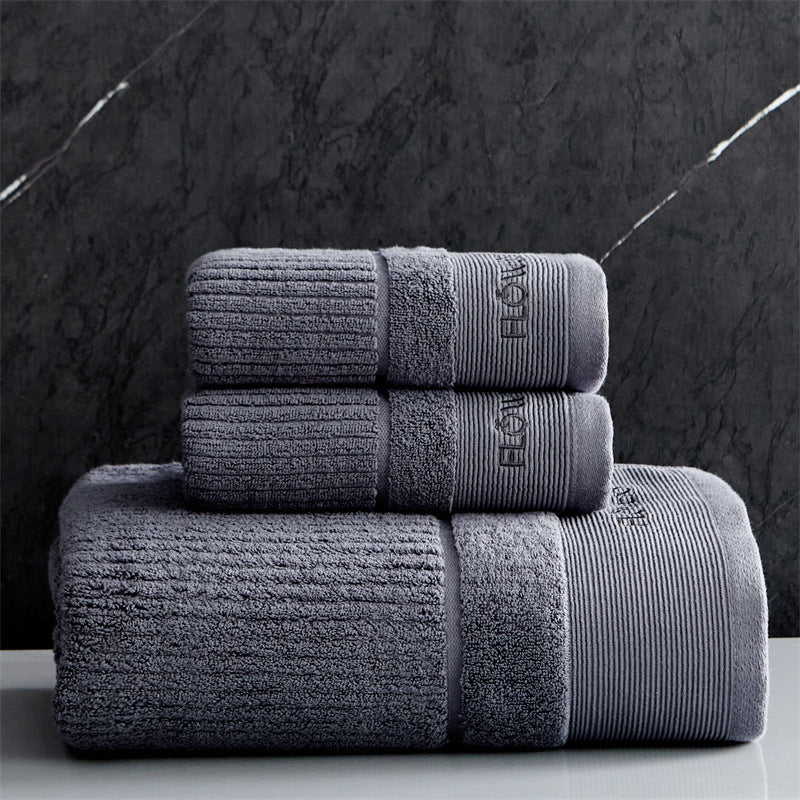 Luxuriöses Frottier-Handtuch-Set aus Baumwollvelours mit Rippenstruktur