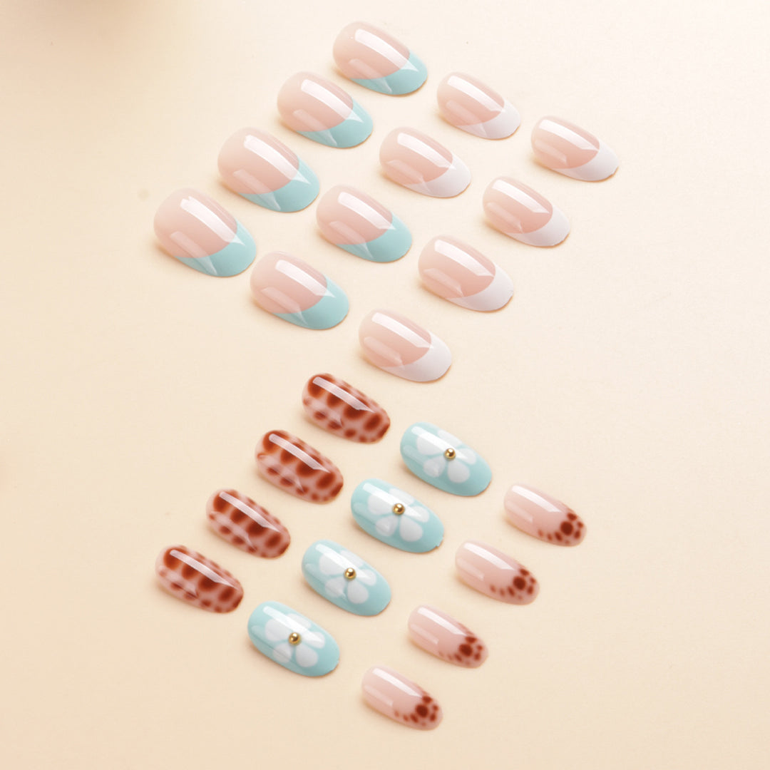 Künstlerisches Floral Acryl Press-On Nail Set Karnz