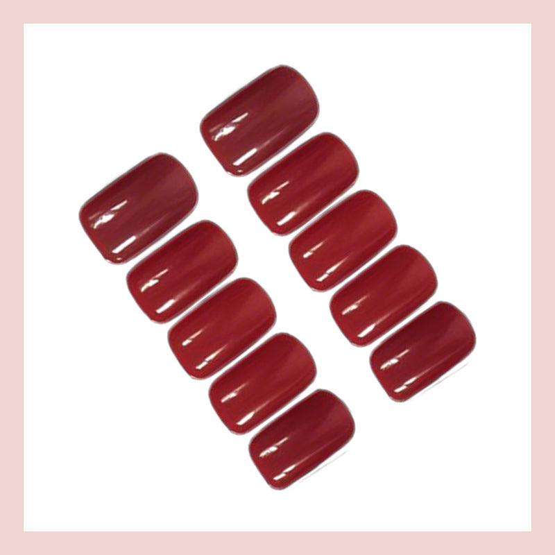 Kunstnagelset Karnz