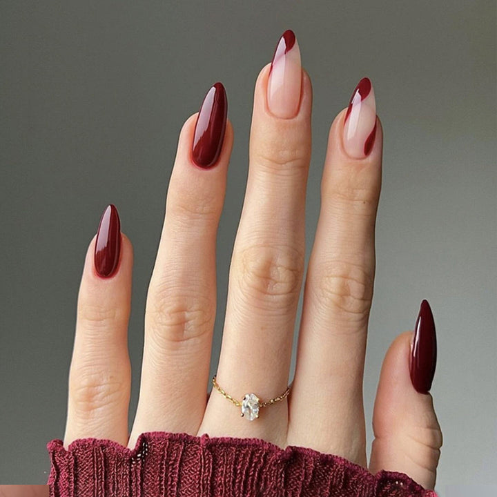 Elegante Stiletto Kunstnägel mit Ombre-Effekt Karnz