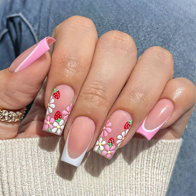 Dekoratives Floral Press-On Nagelkunstset mit 3D-Blumenakzenten Karnz