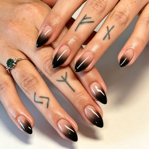 Ombre Pointed Press-On Nägel Karnz