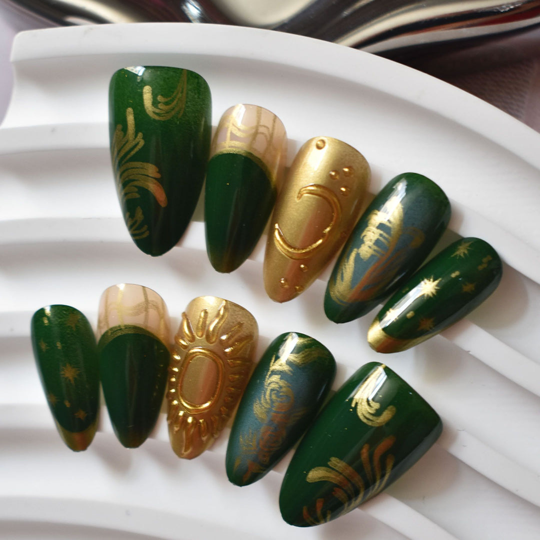 Künstlerisches Nageldesign Karnz