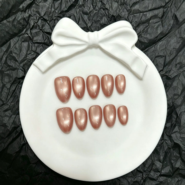 Elegantes Press-On-Nagelset mit Hochglanz-Finish