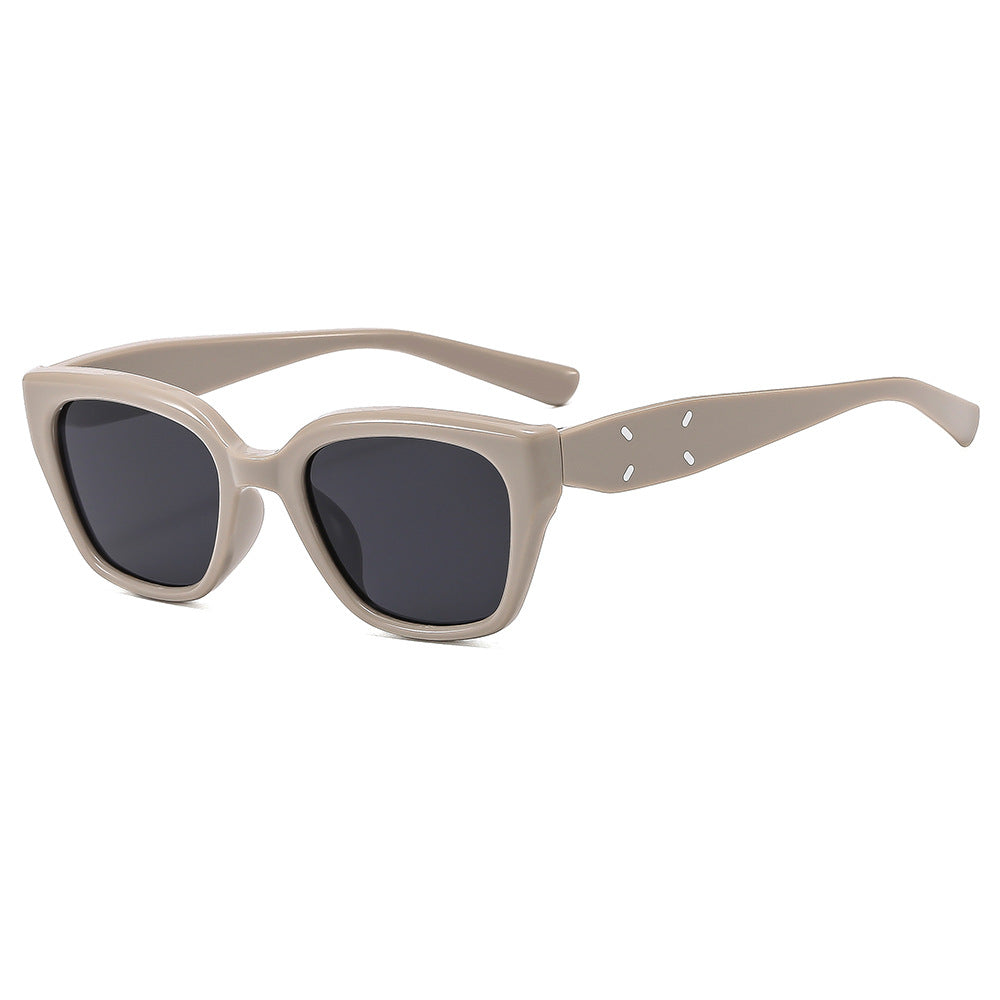 Damen einzigartige Sonnenbrille mit auffällig geformtem Rahmen Karnz