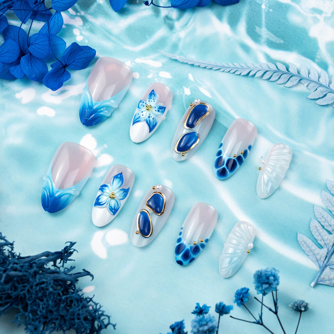 Blumenmuster Press-On Nagelkunst Karnz