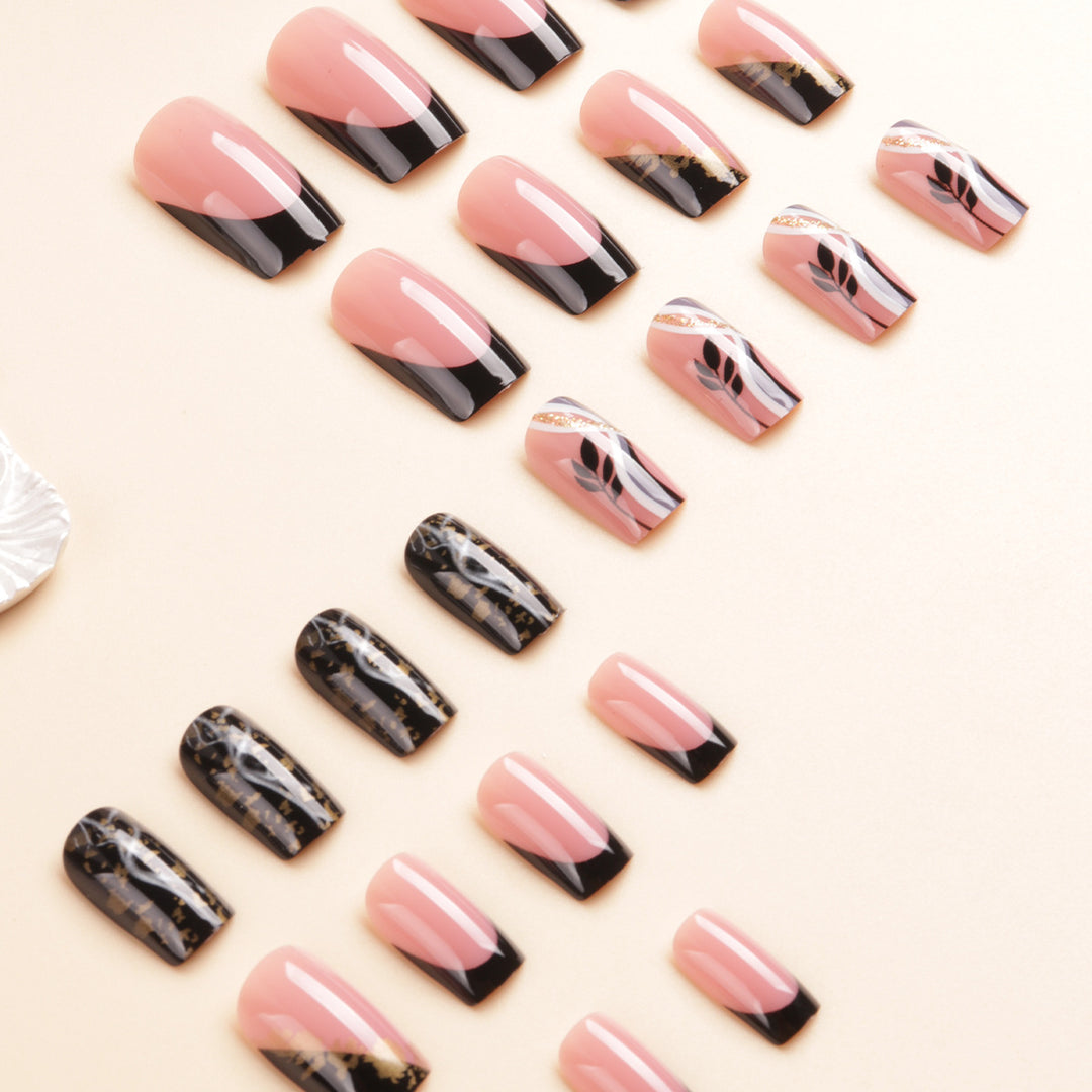 Künstlerisches Luxus Press-On Nageldesign Karnz