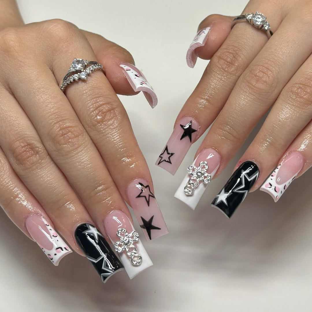 Glamoröse Stiletto Nagelkunstverlängerungen Karnz 1789713426