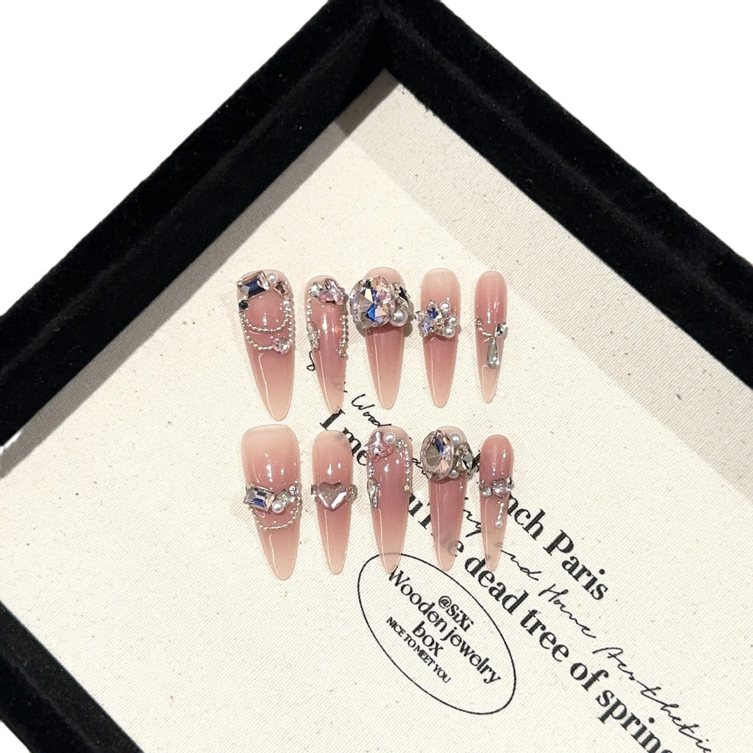 Glamouröses Rhinestone Press-On Nagelset